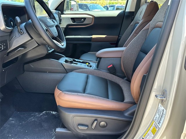 New 2025 Ford Bronco Sport Outer Banks w/ Outer Banks Tech Package+ image 9