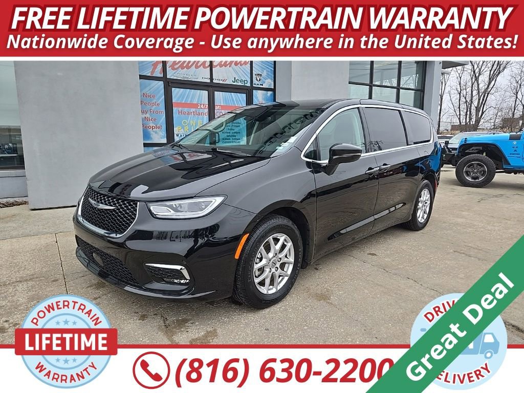 Used 2024 Chrysler Pacifica Touring-L