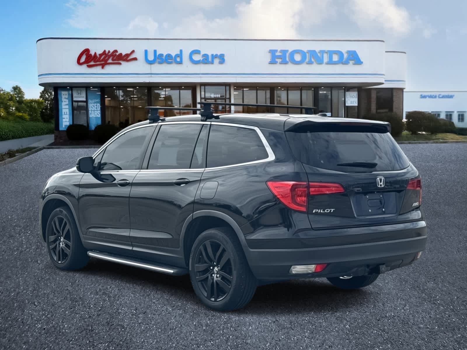 Used 2018 Honda Pilot EX-L image 3