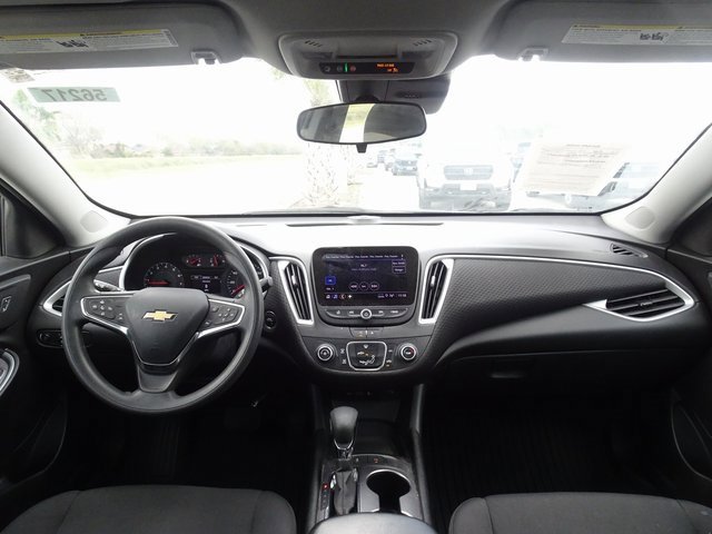 Used 2024 Chevrolet Malibu LS image 11