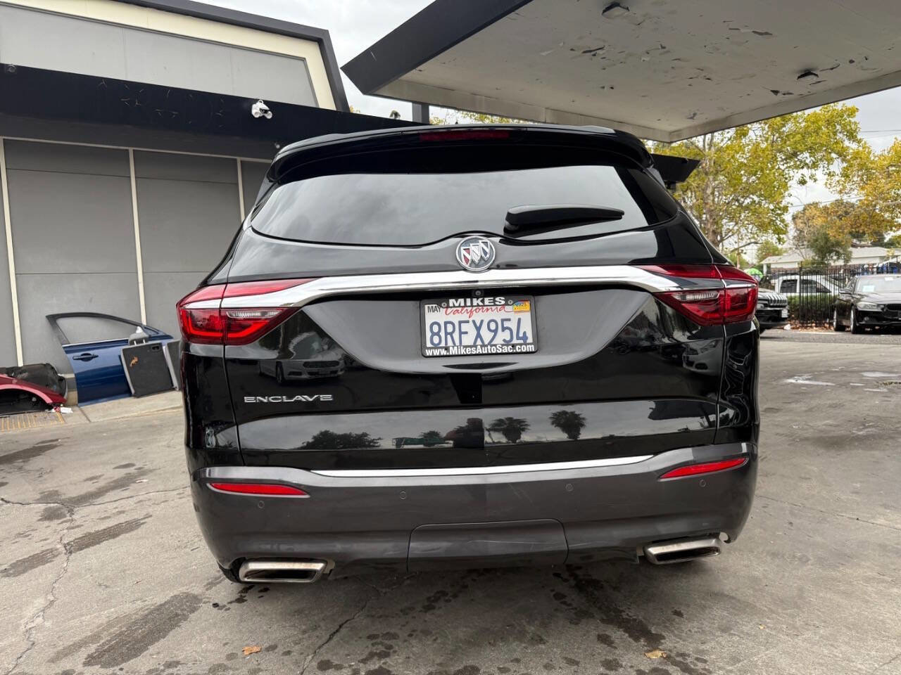 Used 2020 Buick Enclave Essence image 31