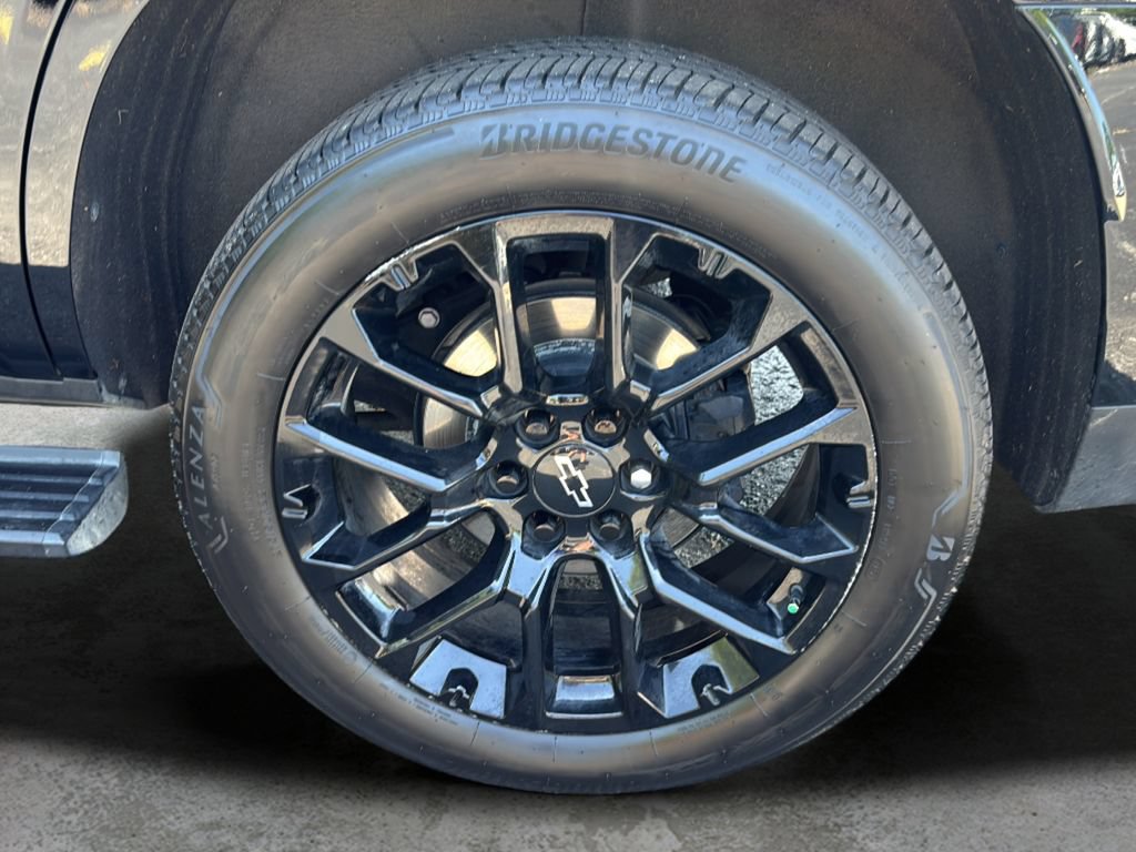 Used 2023 Chevrolet Tahoe High Country w/ Advanced Technology Package AWD/4WD image 46