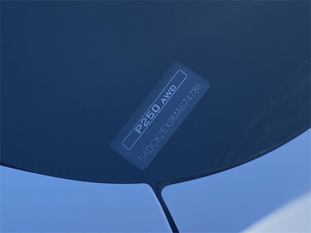 Used 2021 Jaguar F-PACE image 32