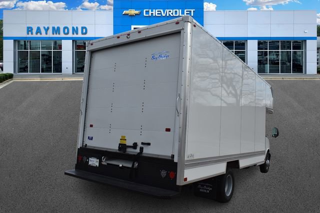 New 2025 Chevrolet Express 3500 w/ Power Convenience Package image 4