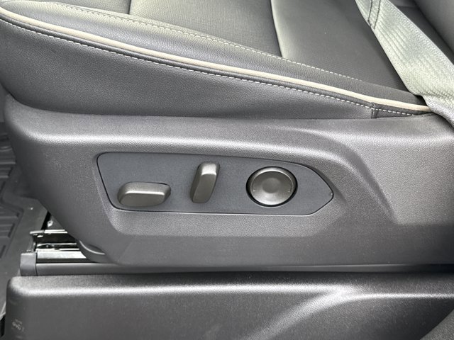 New 2026 GMC Yukon XL Elevation w/ LPO, Floor Liner Package image 17