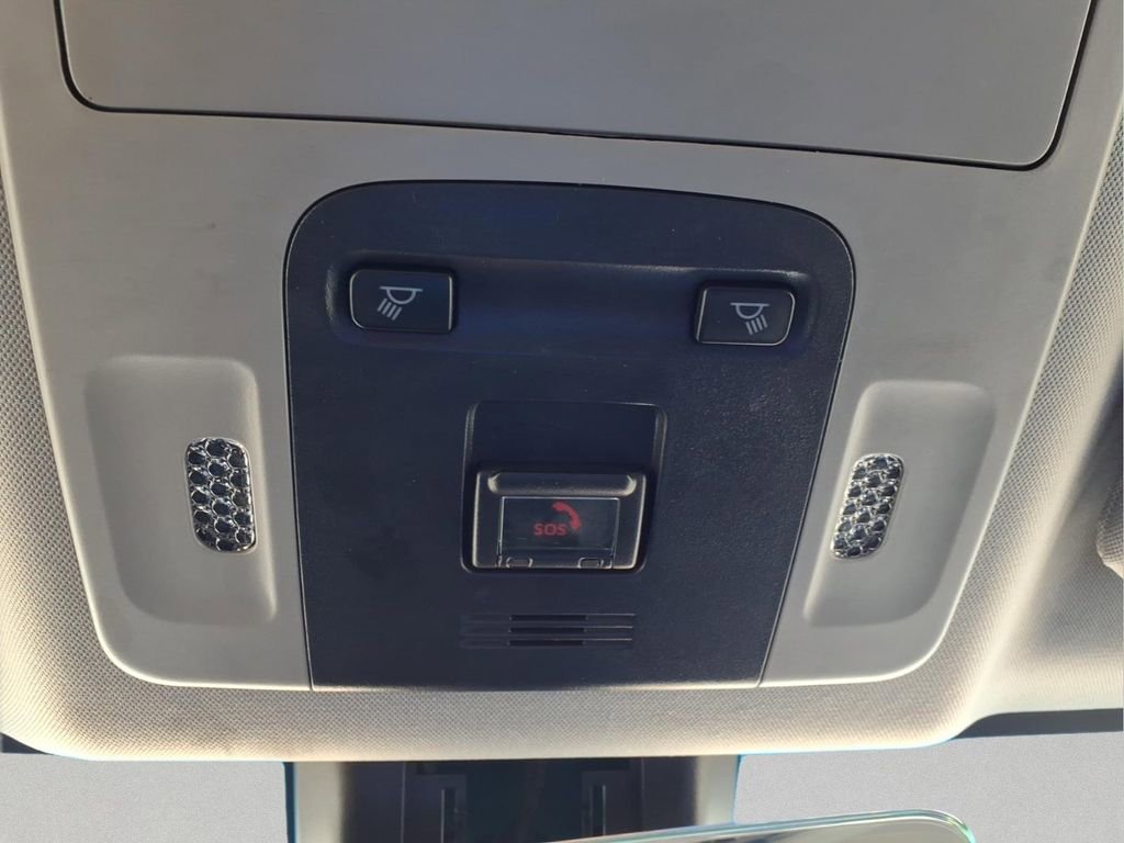 Used 2023 Toyota Camry LE image 25