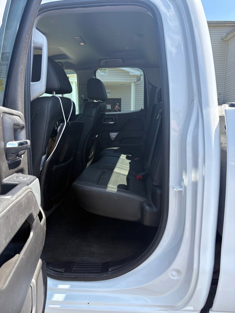 Used 2015 Chevrolet Silverado 2500 LTZ w/ LTZ Plus Package AWD/4WD image 11