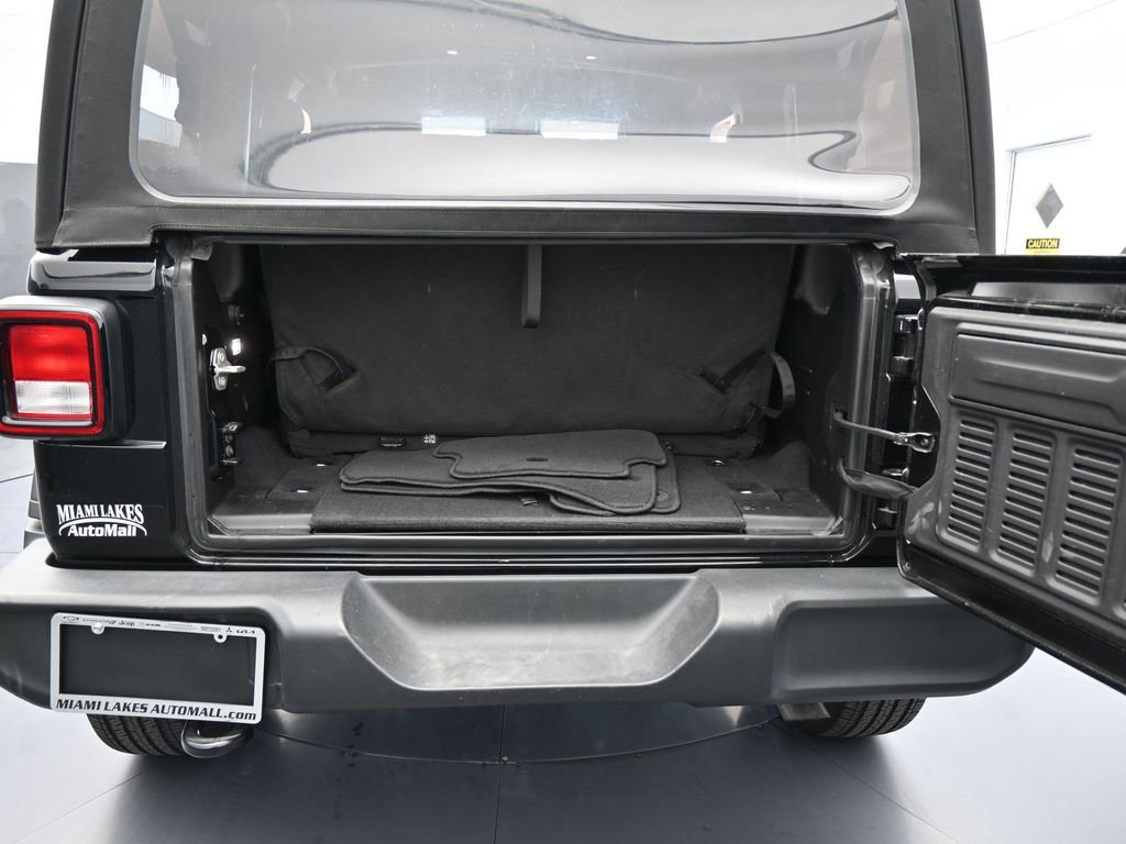 Used 2024 Jeep Wrangler Sport S image 29