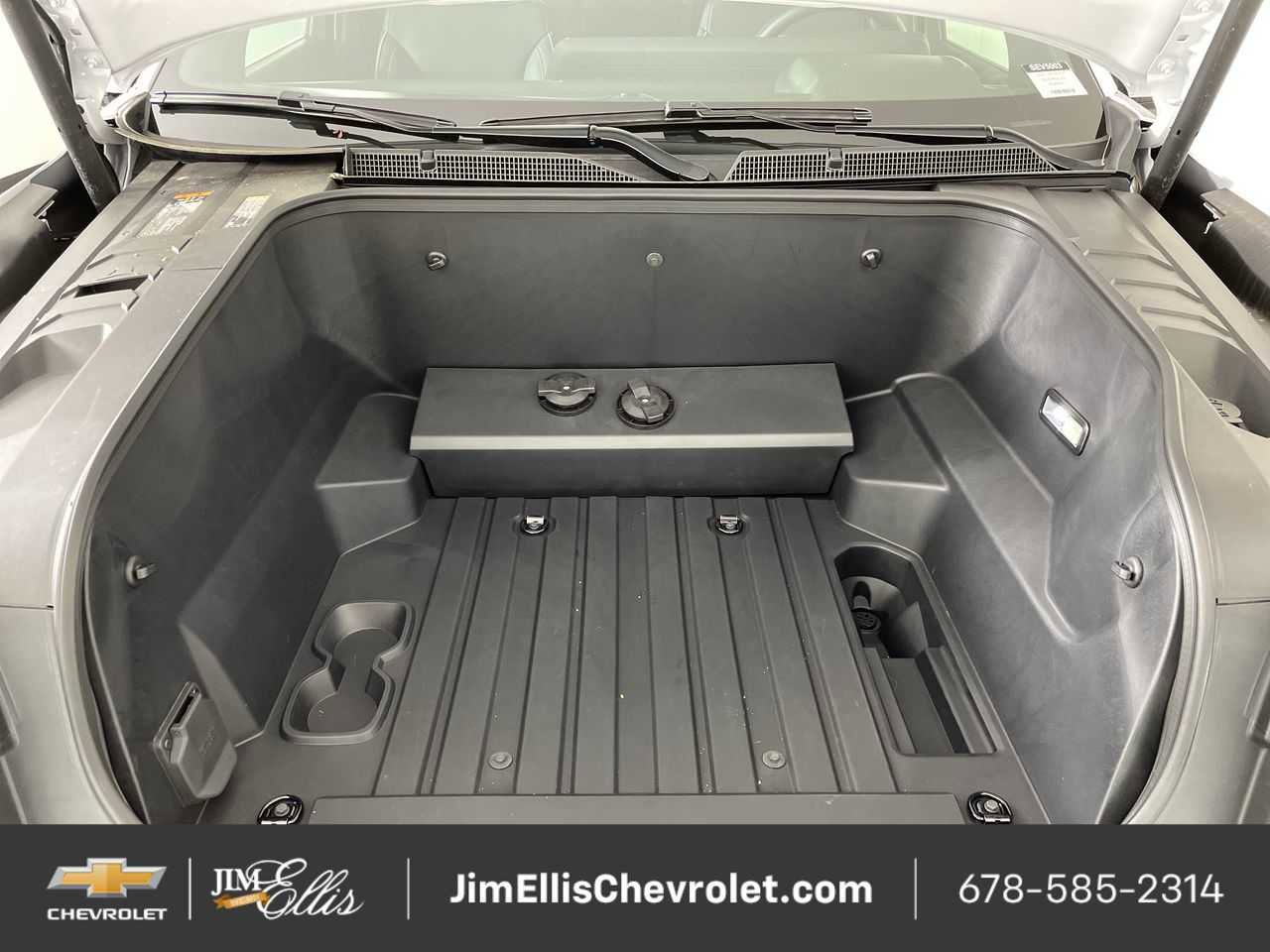 New 2025 Chevrolet Silverado EV LT image 58