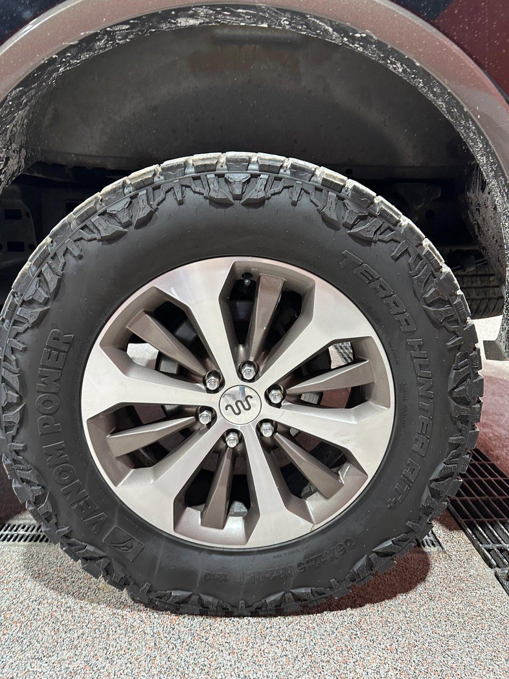 Used 2016 Ford F150 King Ranch w/ Equipment Group 601A Luxury image 10