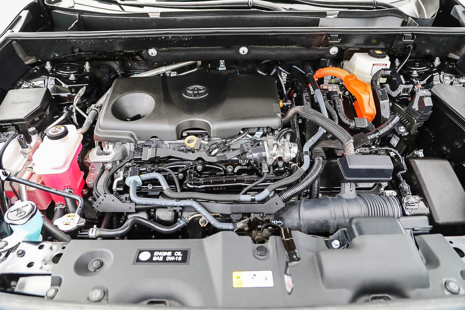 Certified 2025 Toyota RAV4 LE image 27