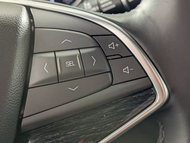 Used 2025 Cadillac XT5 Premium Luxury image 17