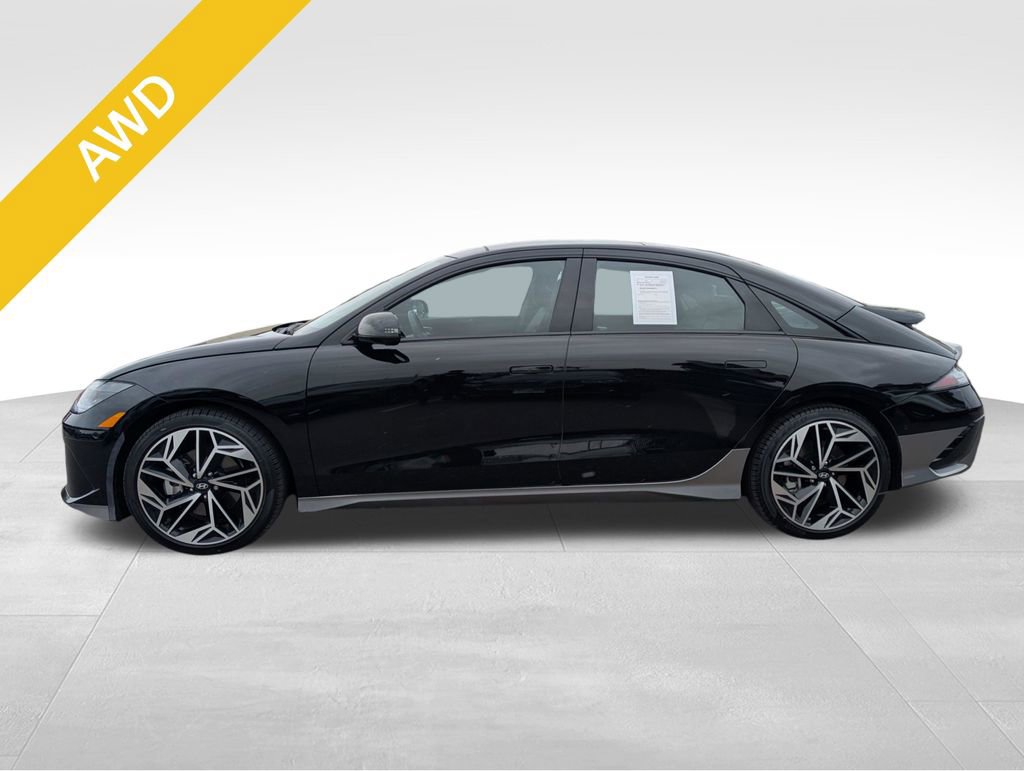 Used 2024 Hyundai Ioniq 6 Limited AWD/4WD image 2