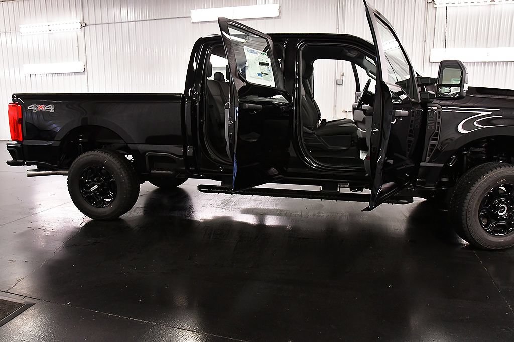 New 2026 Ford F250 XL w/ STX Appearance Package AWD/4WD image 30