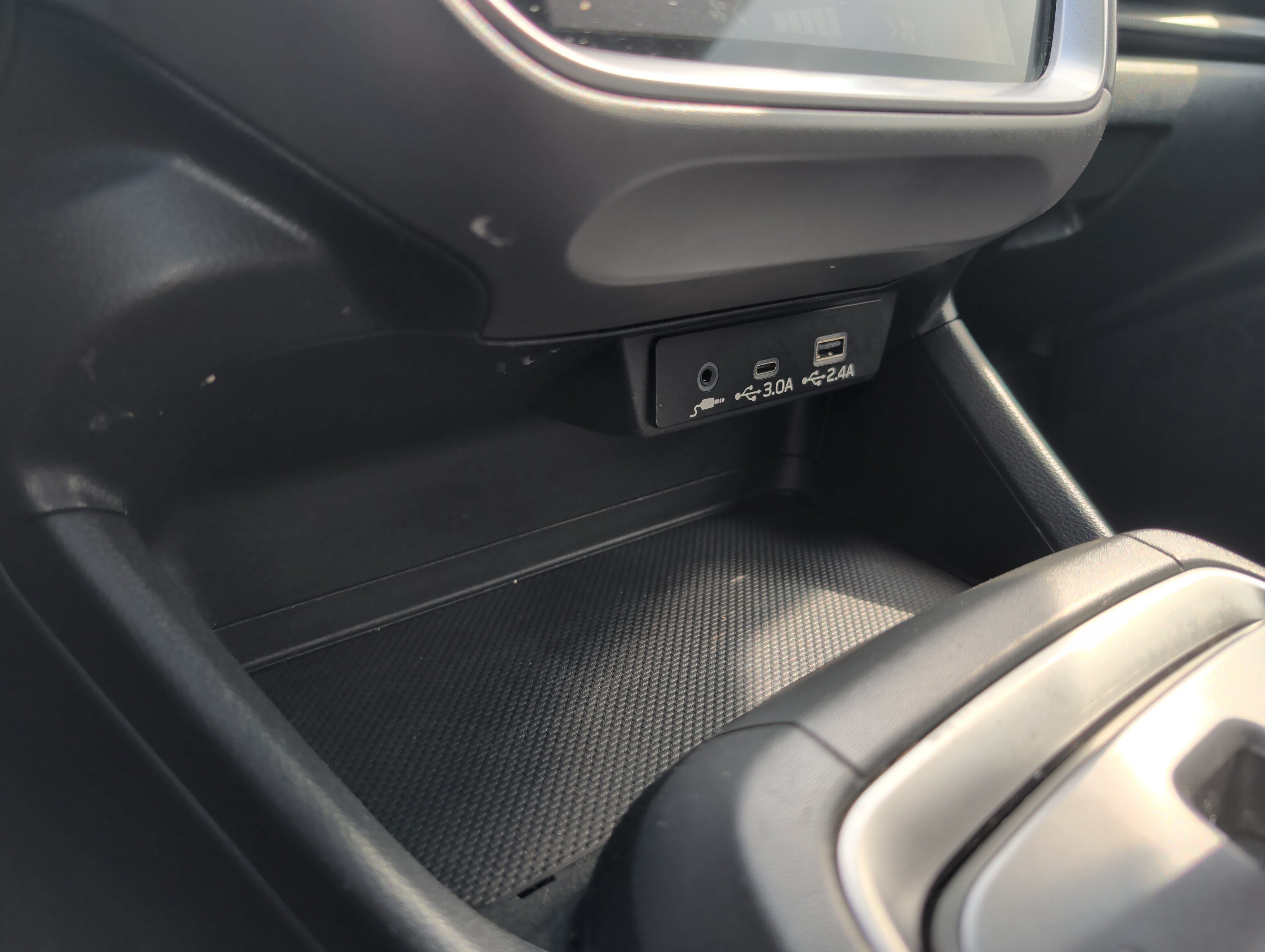 Certified 2024 Subaru Crosstrek 2.0i Premium AWD/4WD image 34