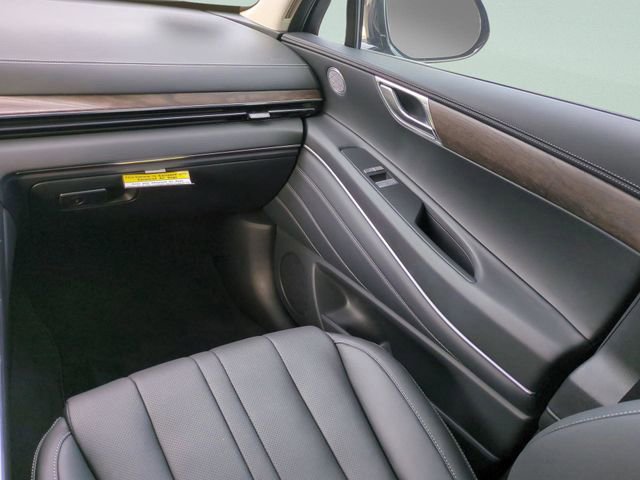 Certified 2025 Genesis GV80 2.5T Select image 7