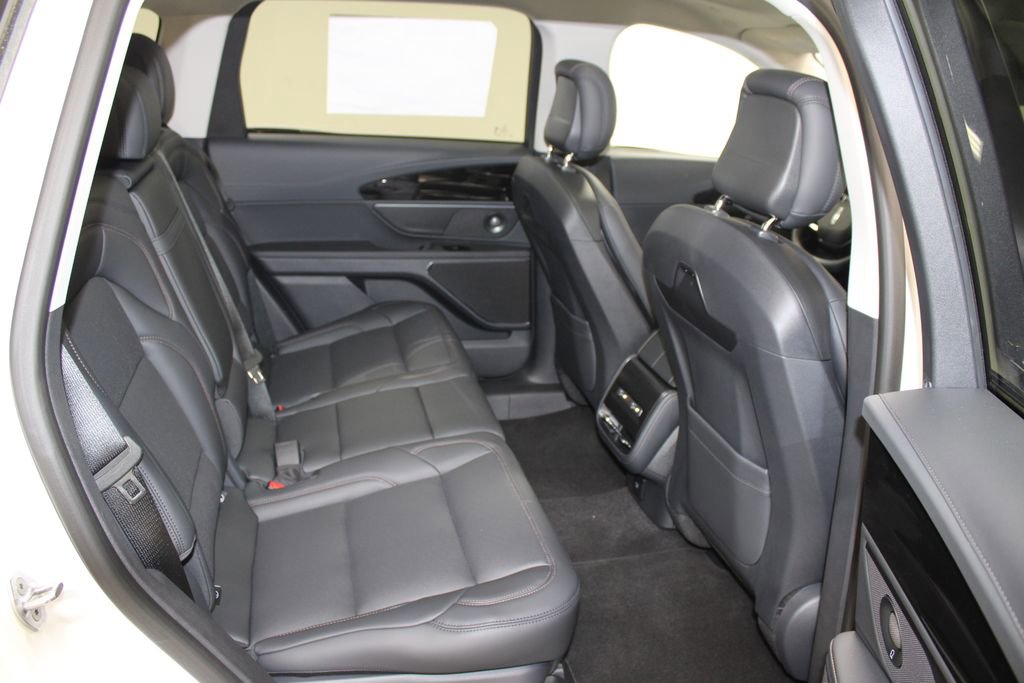 New 2026 Lincoln Nautilus Premier w/ Equipment Group 102A image 31