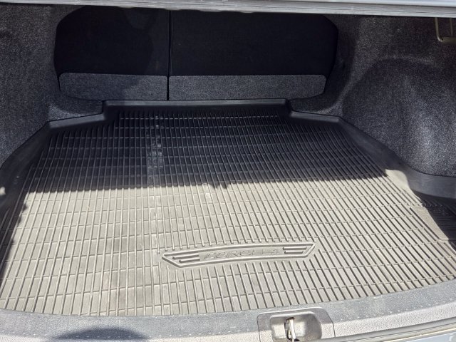 Used 2025 Toyota Corolla LE FWD image 15