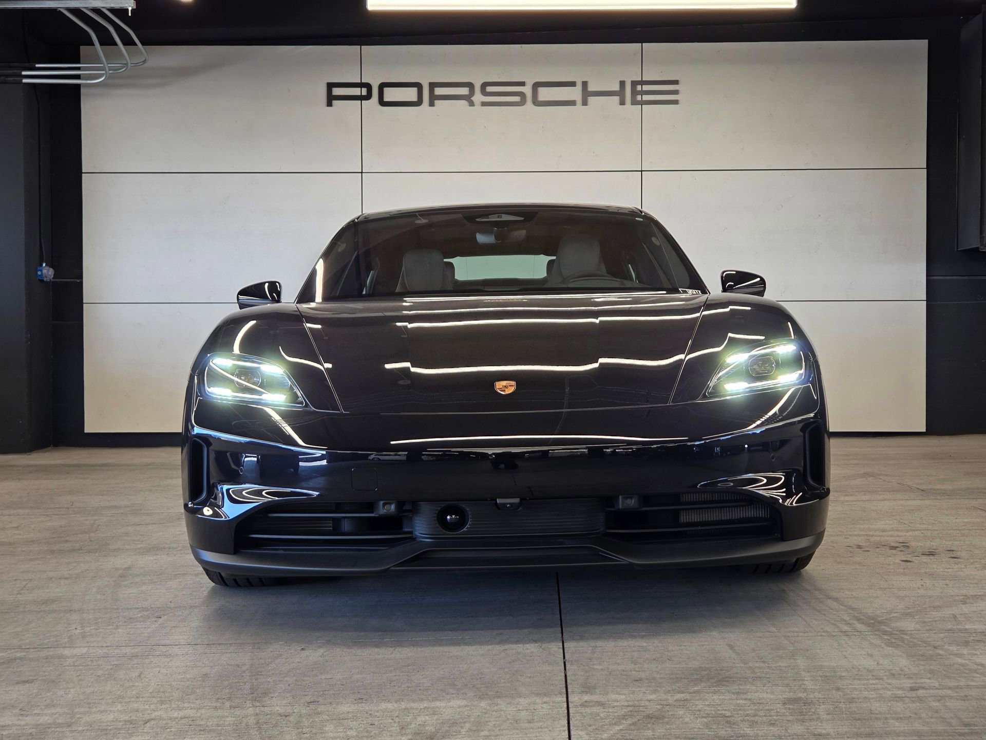 New 2026 Porsche Taycan RWD image 24