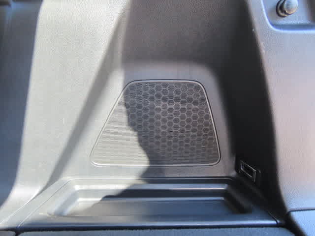 Used 2024 Honda Pilot Touring image 13