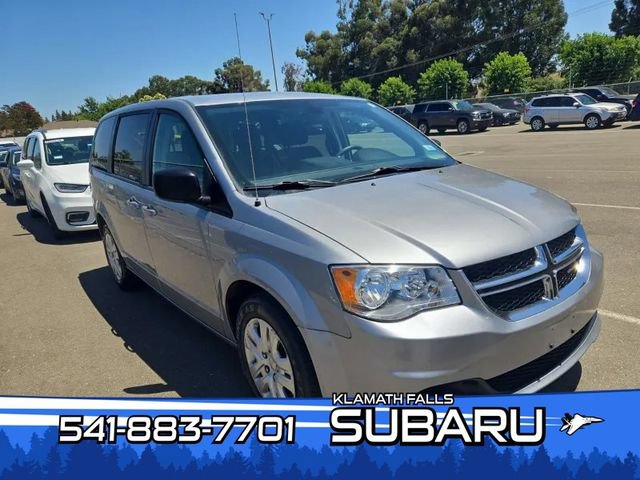 Used 2018 Dodge Grand Caravan SE w/ UConnect Hands-Free Group FWD video 1