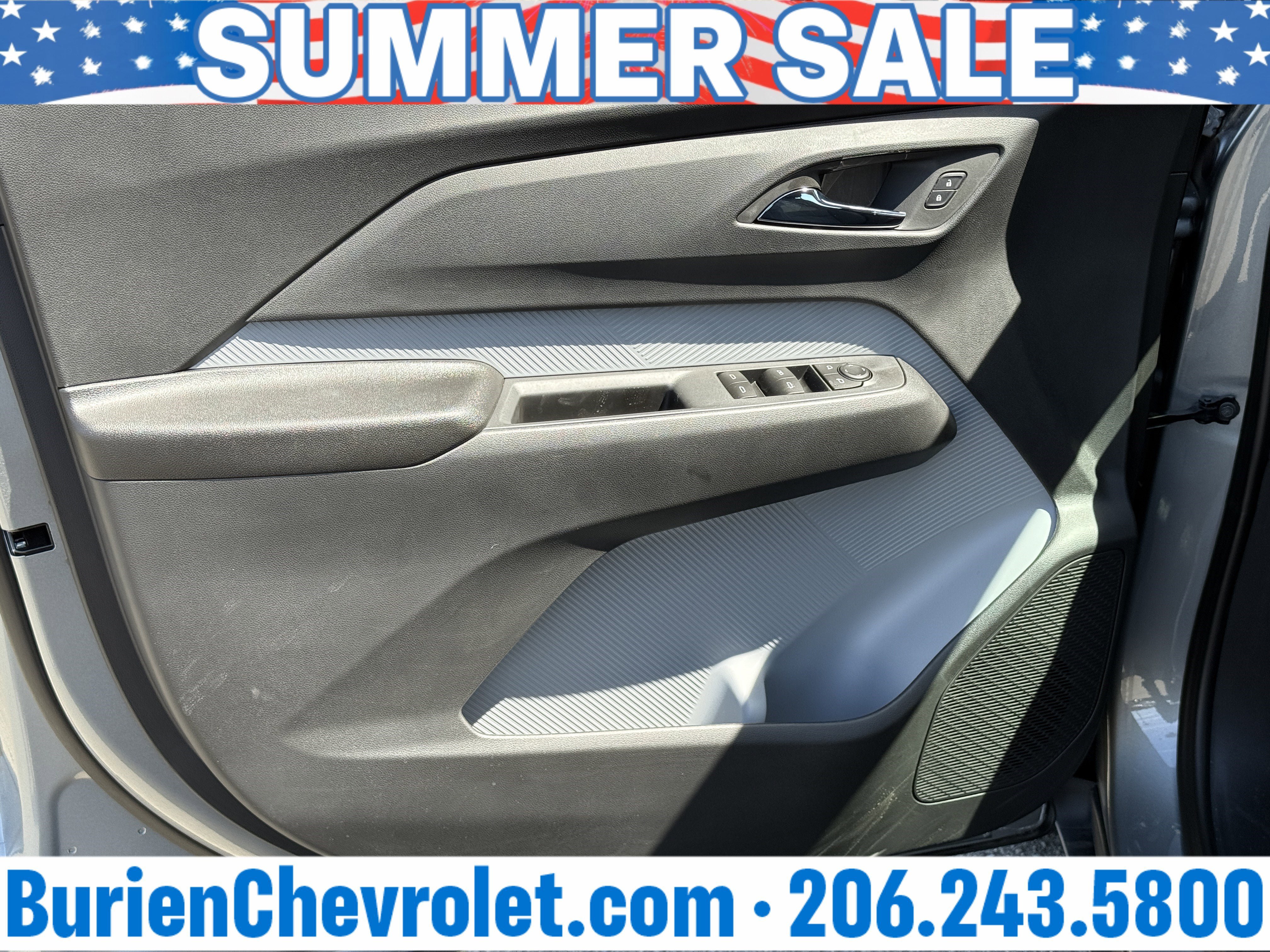 New 2027 Chevrolet Bolt LT FWD image 9