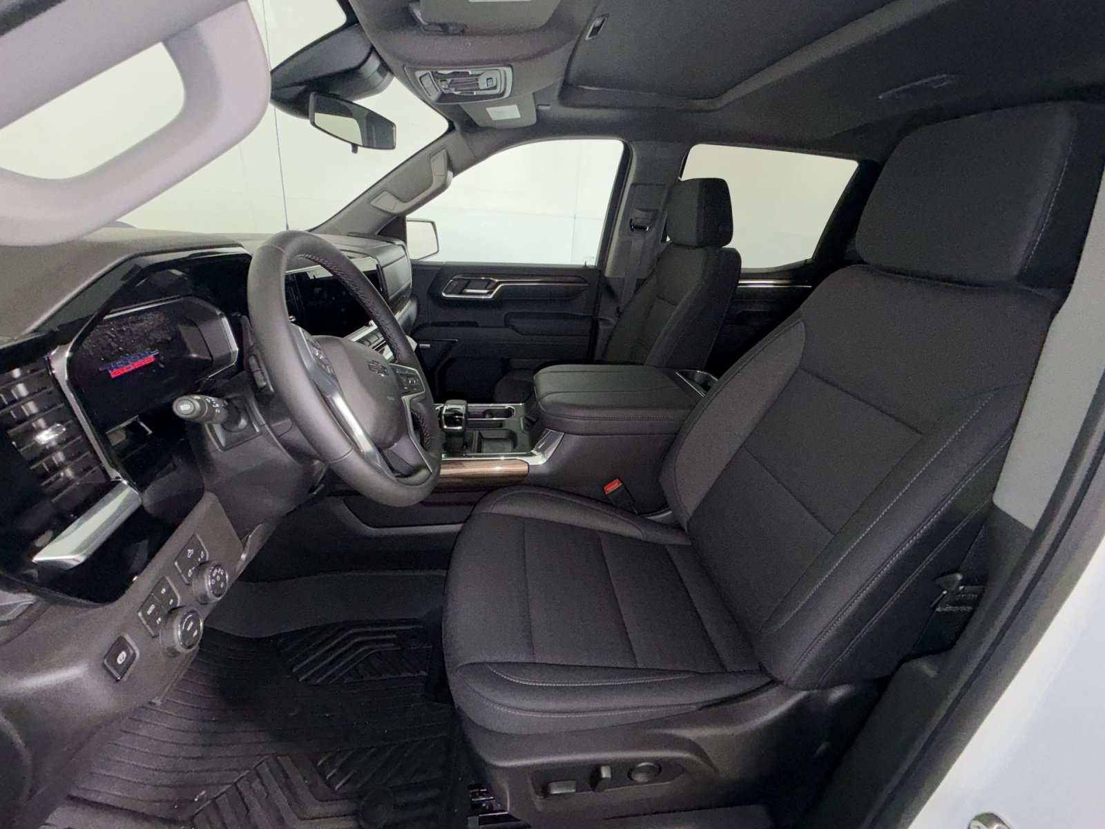 New 2026 Chevrolet Silverado 1500 LT Trail Boss w/ Convenience Package II AWD/4WD image 13