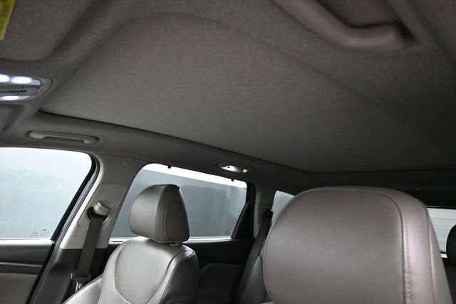 Used 2019 Hyundai Santa Fe Limited FWD image 12