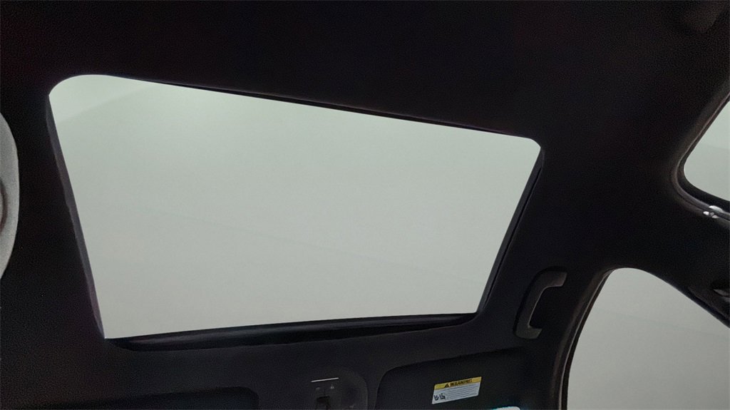 Used 2023 Genesis G70 2.0T w/ Sport Prestige Package image 15