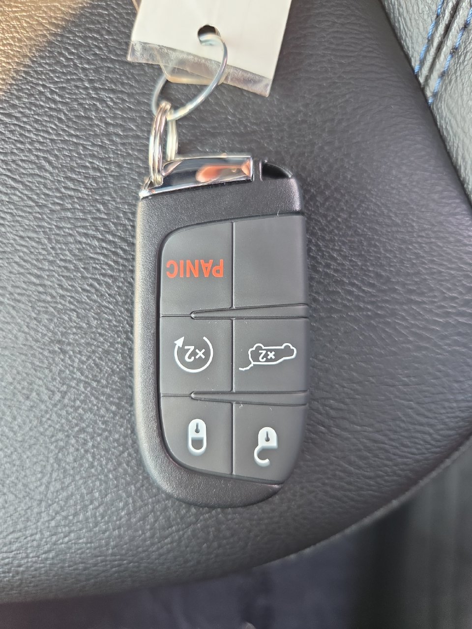 New 2026 Jeep Compass Latitude AWD/4WD image 33