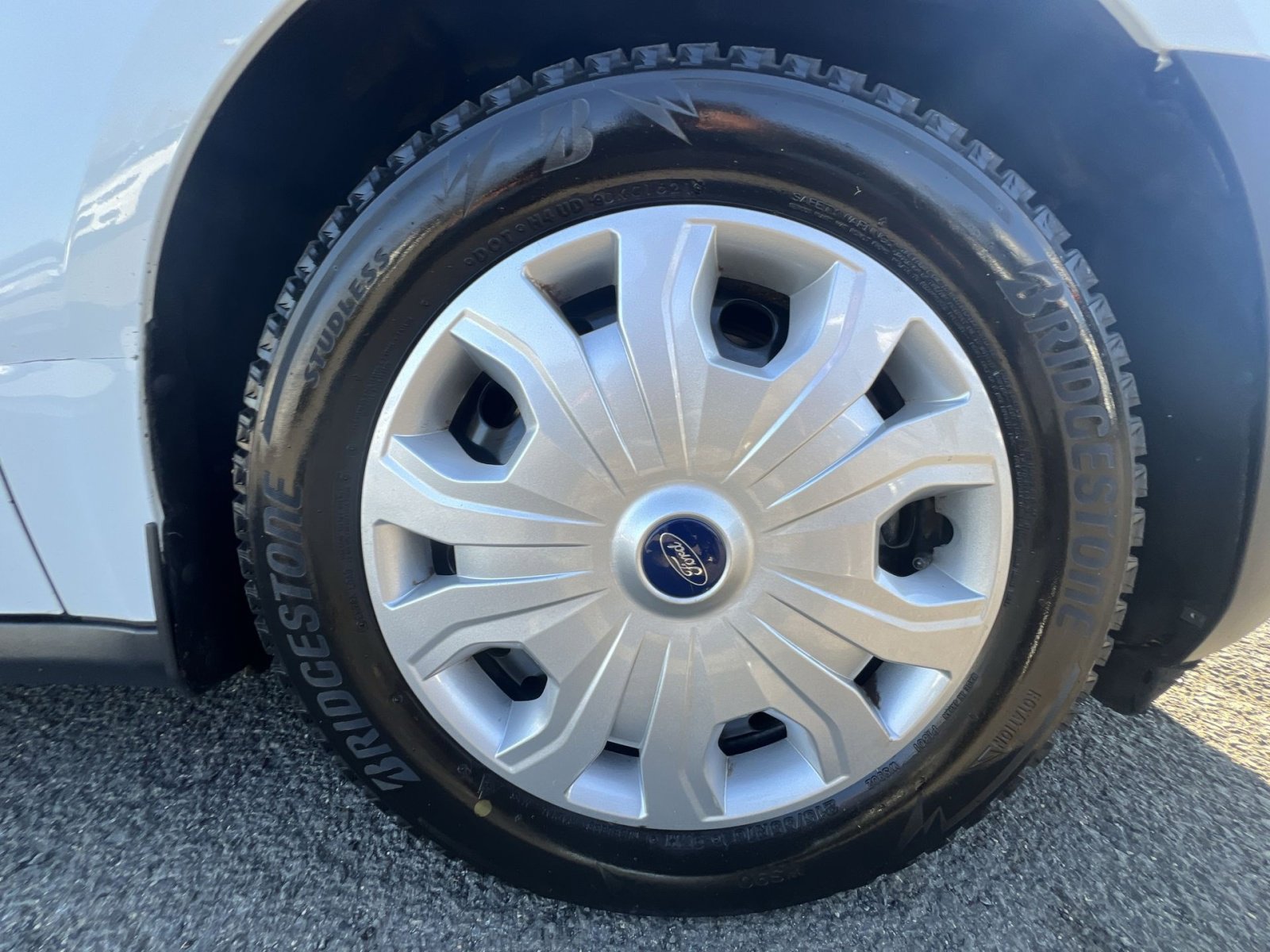 Used 2020 Ford Transit Connect XL image 12