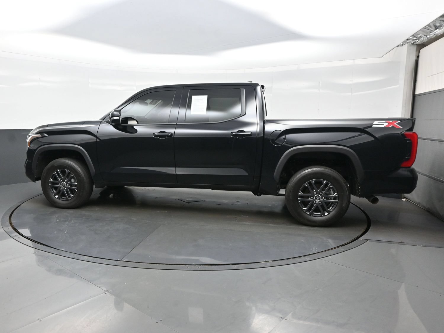 Used 2023 Toyota Tundra SR5 w/ SR5 Convenience Package AWD/4WD image 3