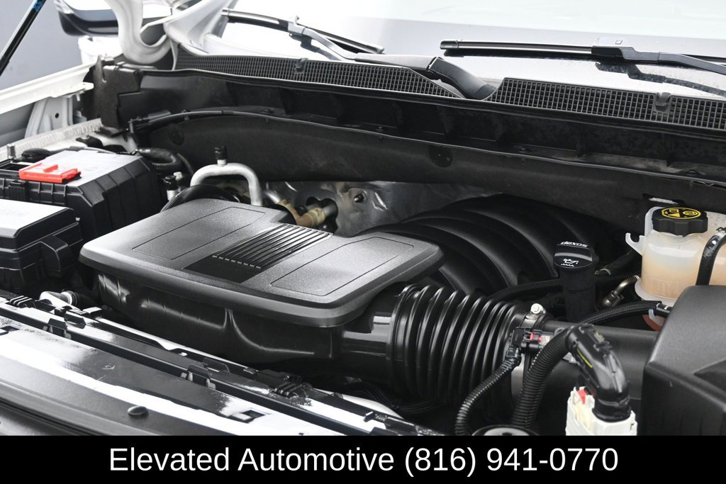 Used 2023 Chevrolet Tahoe Premier w/ Premium Package 2 RWD image 28