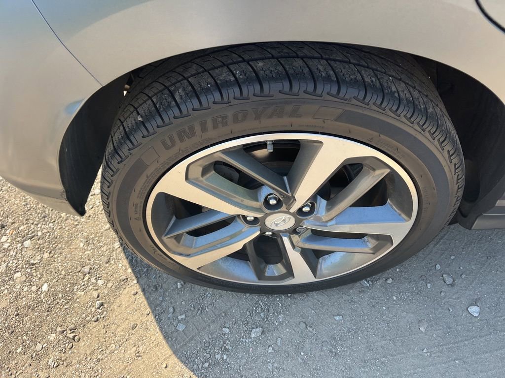 Used 2020 Hyundai Kona Ultimate AWD/4WD image 25