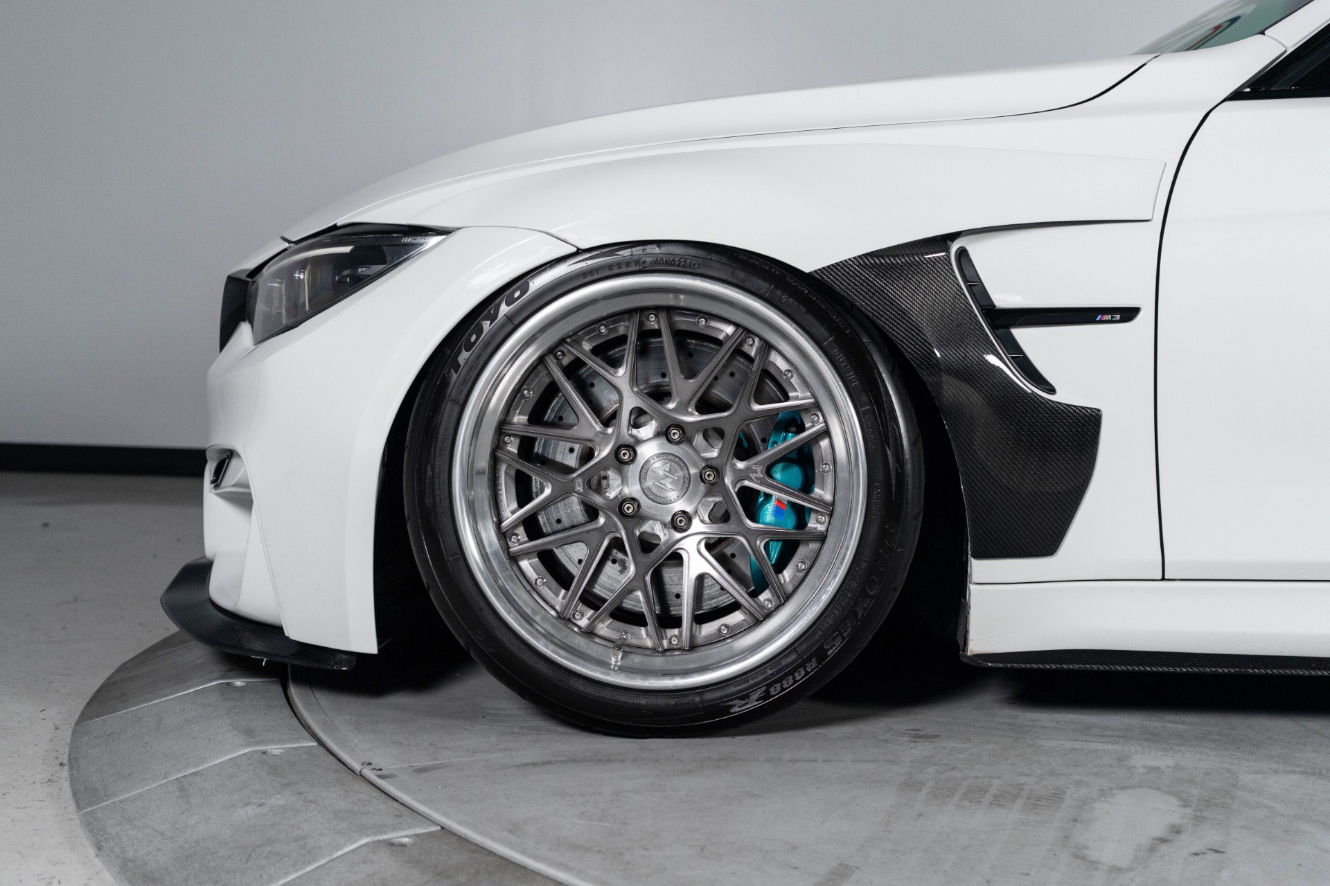 Used 2015 BMW M3 RWD image 3
