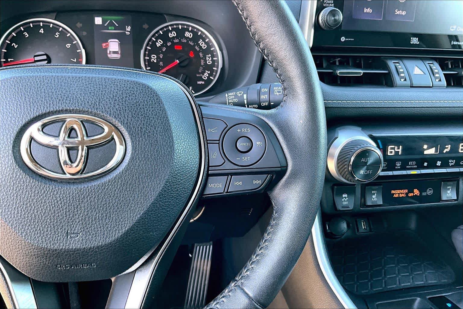 Used 2022 Toyota RAV4 XLE Premium FWD image 23
