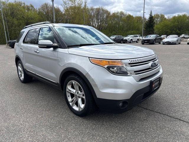 Used 2011 Ford Explorer Limited w/ 301A Rapid Spec Order Code FWD image 3