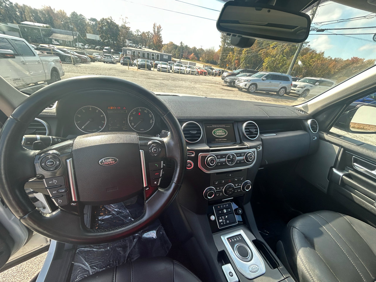 Used 2016 Land Rover LR4 HSE Silver Edition image 10