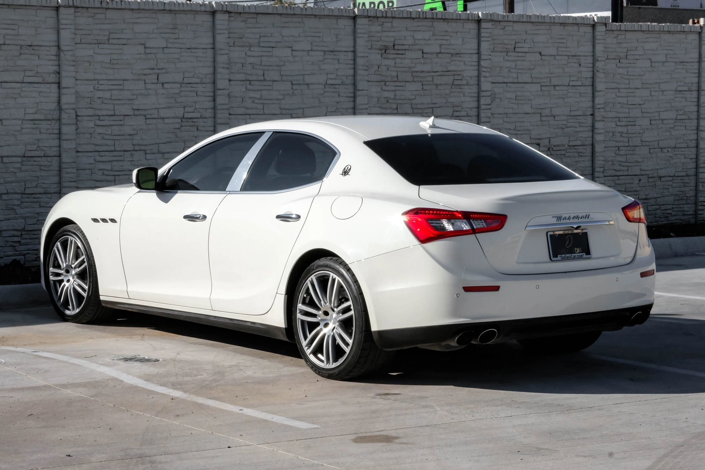 Used 2014 Maserati Ghibli image 12