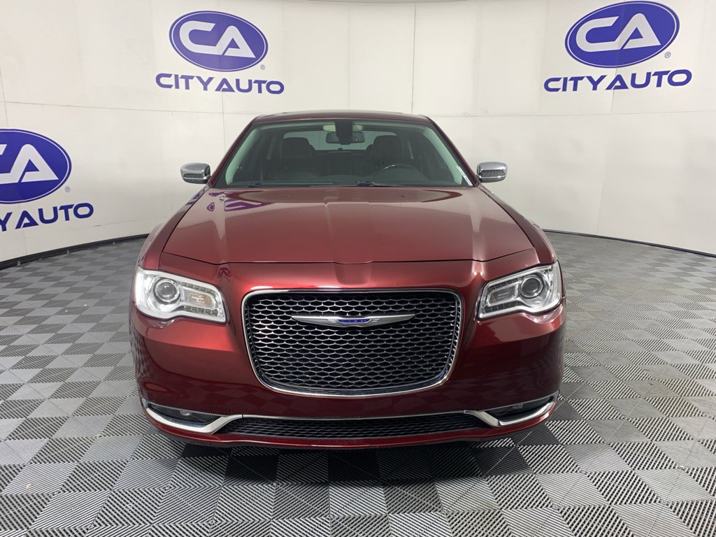 Used 2019 Chrysler 300 Limited image 9