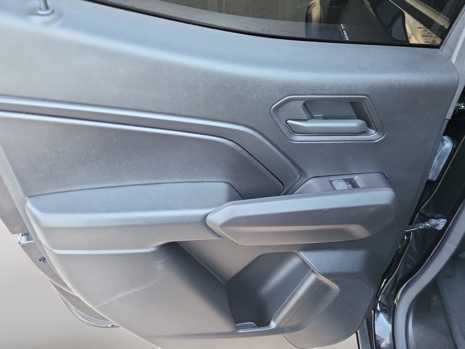 Used 2024 Chevrolet Colorado Trail Boss w/ Safety Package image 18