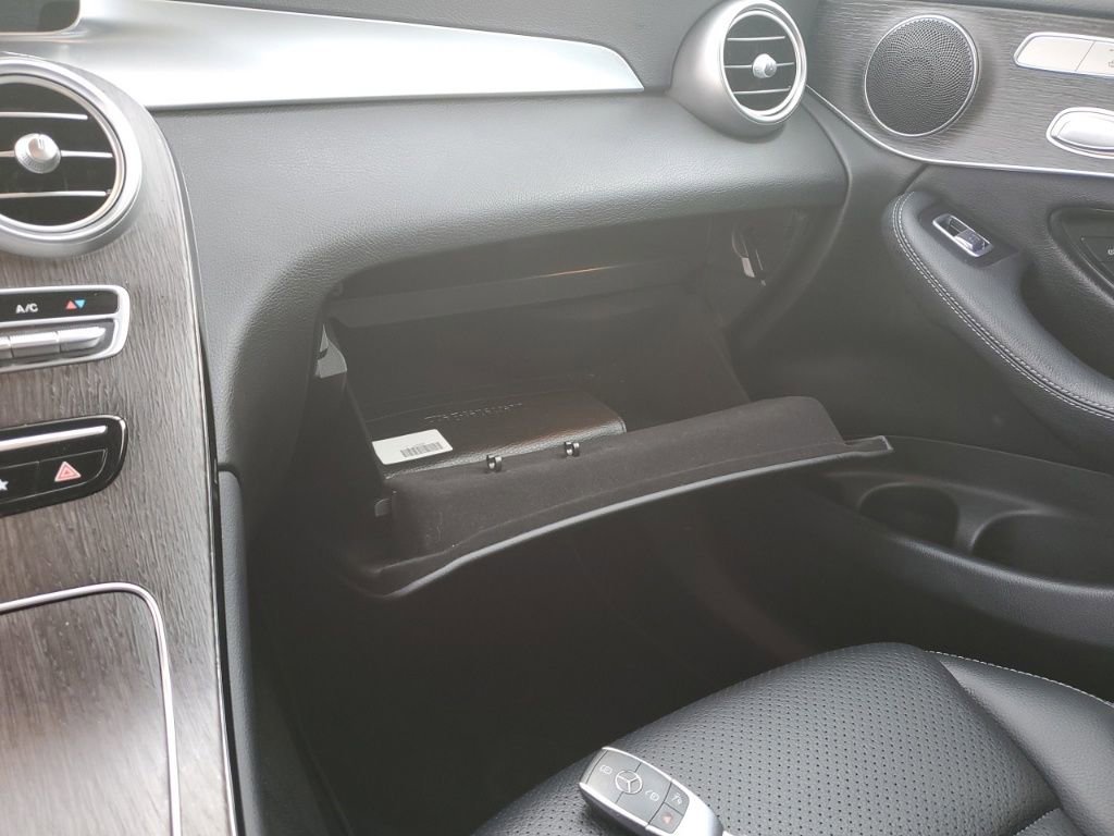 Used 2022 Mercedes-Benz GLC 300 4MATIC image 25