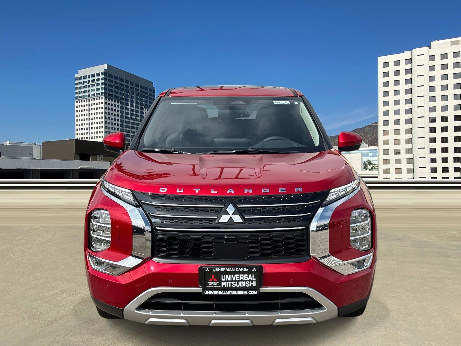 New 2025 Mitsubishi Outlander 4WD Plug-In Hybrid image 2