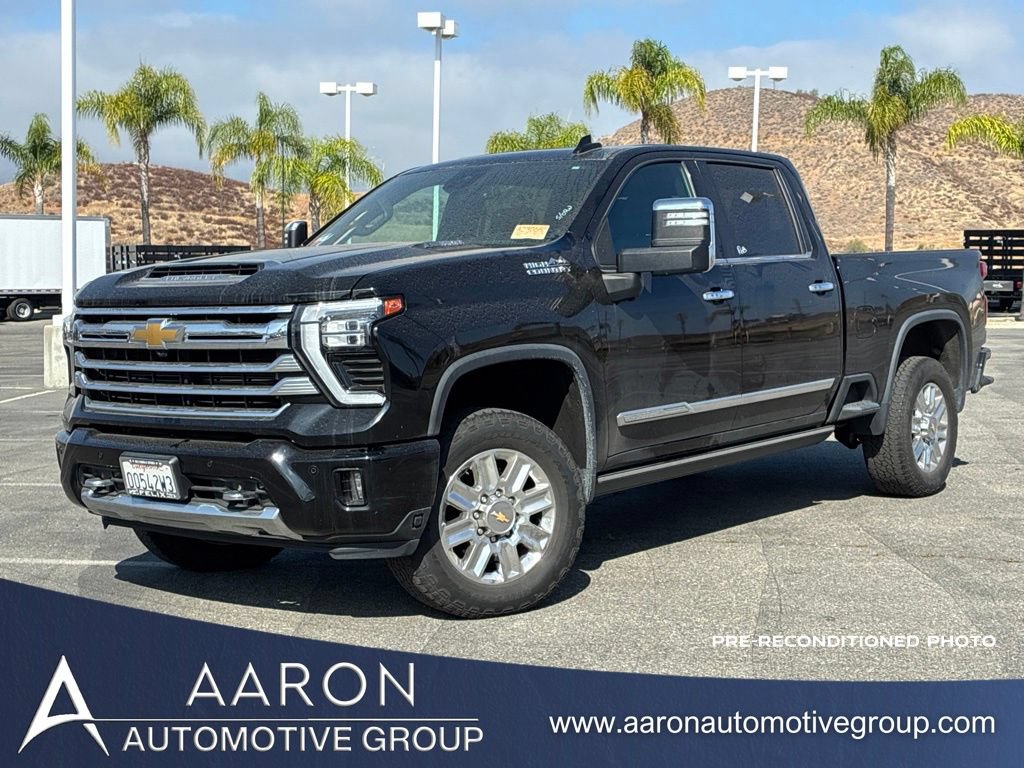 Used 2024 Chevrolet Silverado 2500 High Country w/ LPO, Dark Essentials Package AWD/4WD image 1