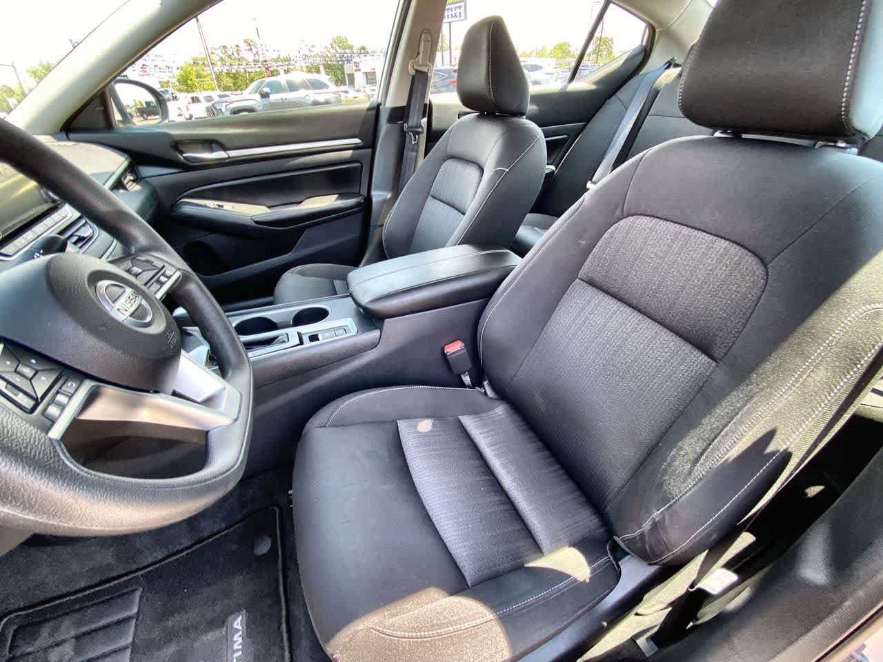 Used 2022 Nissan Altima 2.5 SV AWD/4WD image 11