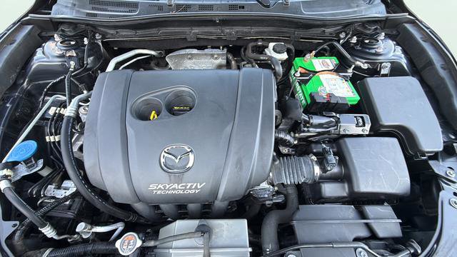 Used 2018 MAZDA MAZDA3 Sport FWD image 24