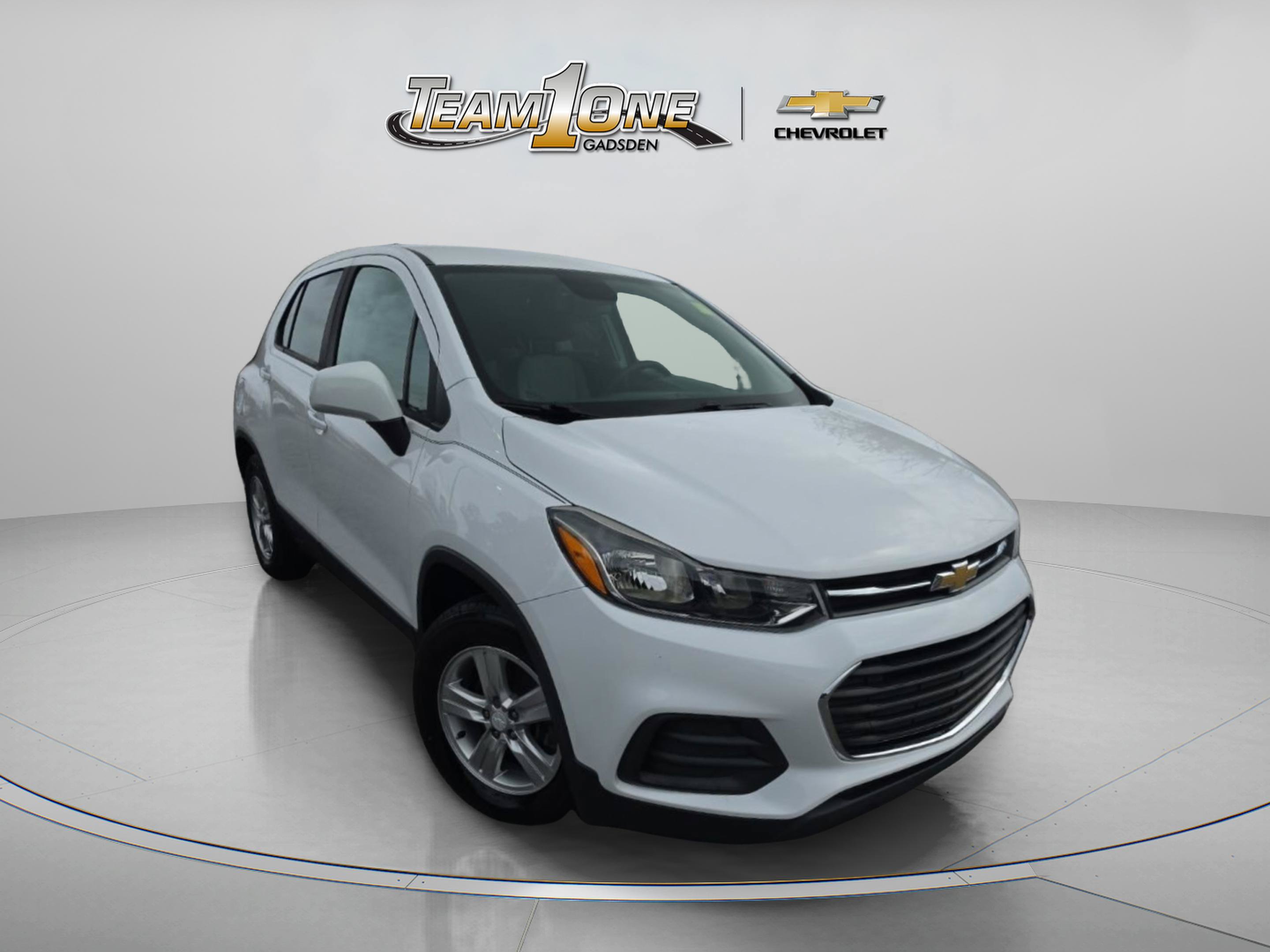 Used 2020 Chevrolet Trax LS w/ Tint and Cruise Package FWD image 1