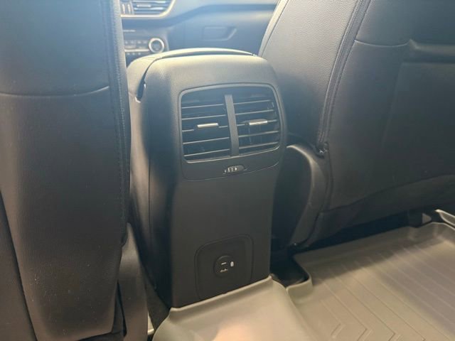 Used 2021 Ford Escape Titanium w/ Titanium Elite Package AWD/4WD image 20