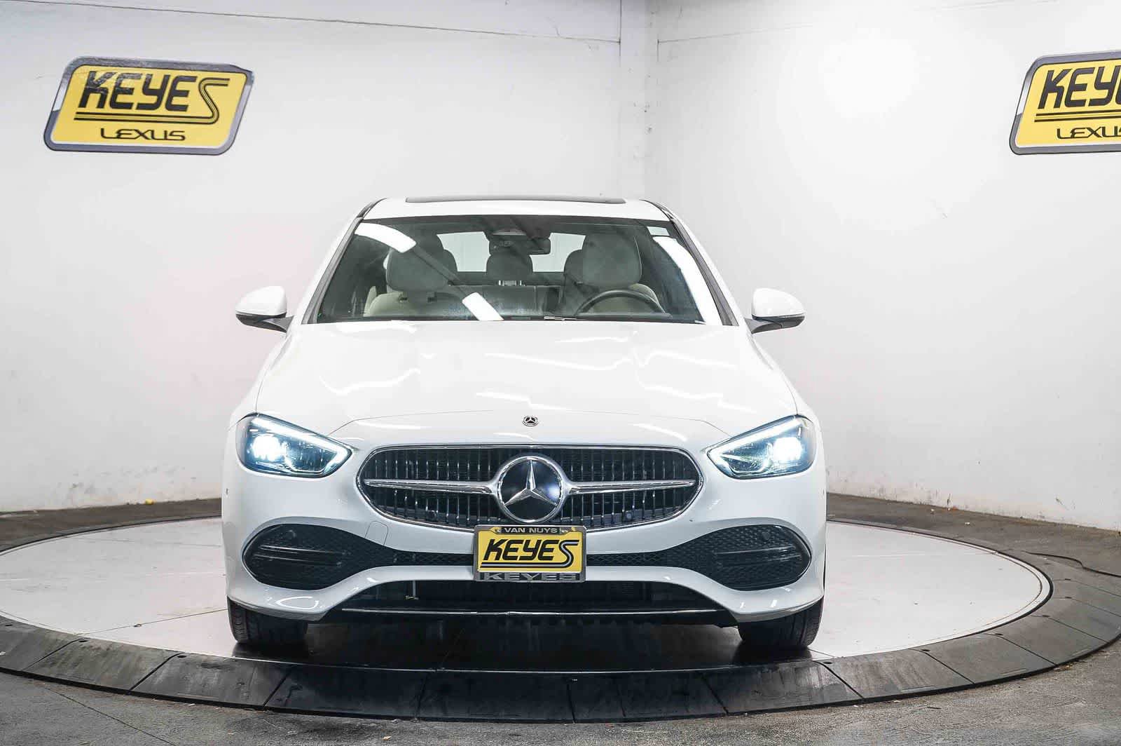 Used 2025 Mercedes-Benz C 300 4MATIC Sedan image 6