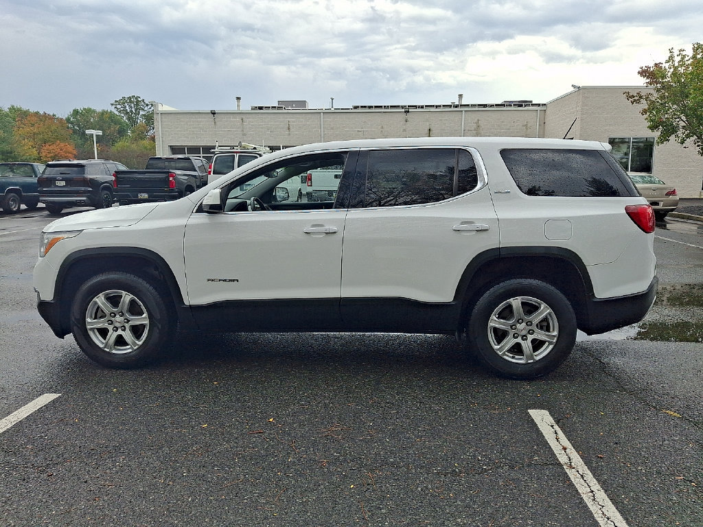 Used 2019 GMC Acadia SLE w/ LPO, Floor Liner Package AWD/4WD image 4